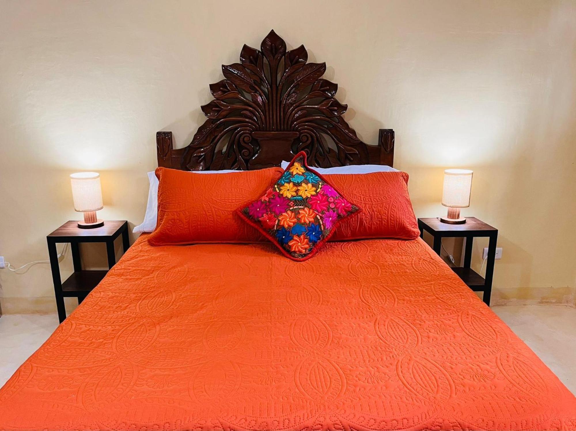 Bed and Breakfast Casa Tres Colibries Mérida Esterno foto