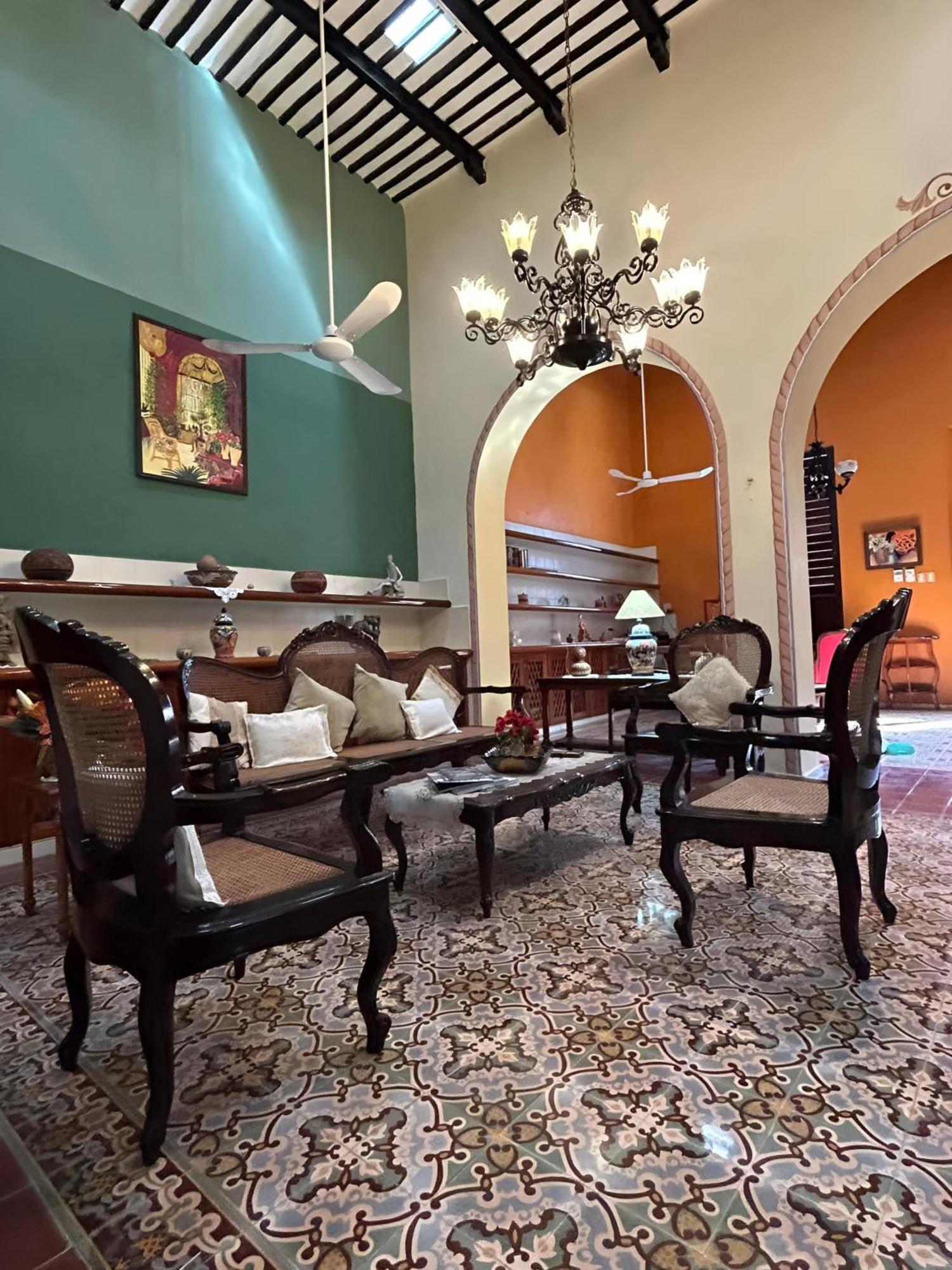 Bed and Breakfast Casa Tres Colibries Mérida Esterno foto