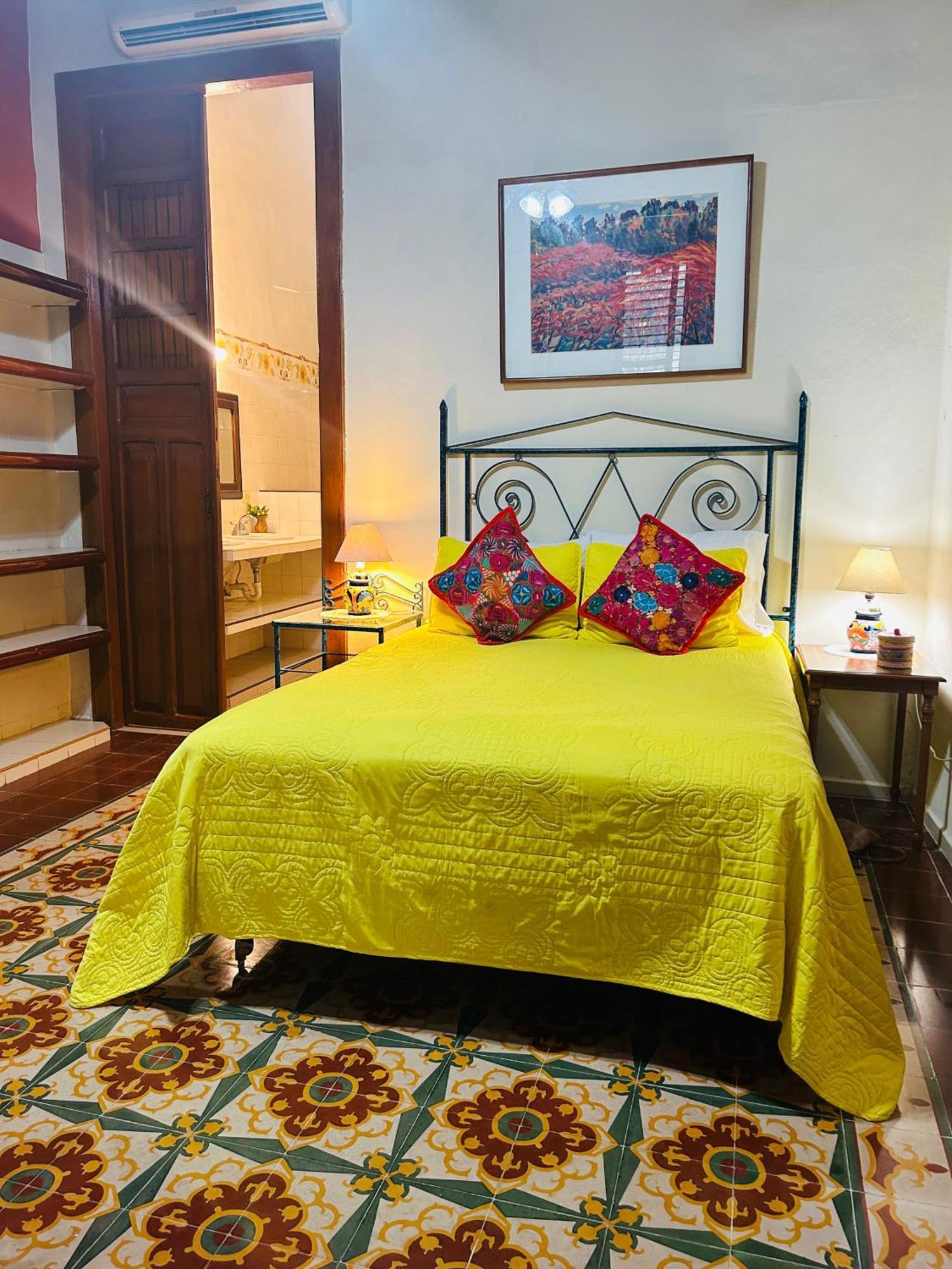 Bed and Breakfast Casa Tres Colibries Mérida Esterno foto